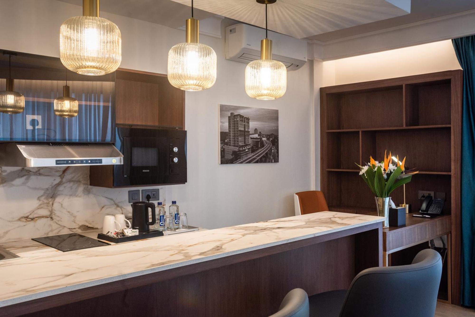 Okash City Boutique Hotel Найроби Экстерьер фото