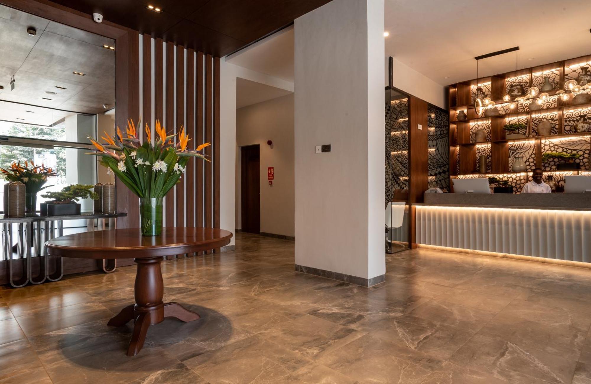 Okash City Boutique Hotel Найроби Экстерьер фото